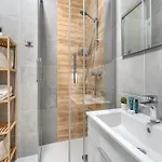 Comfortable Apartment, Indoor Pool And Sauna Apartmán *
