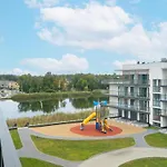 Comfortable Apartment, Indoor Pool And Sauna *