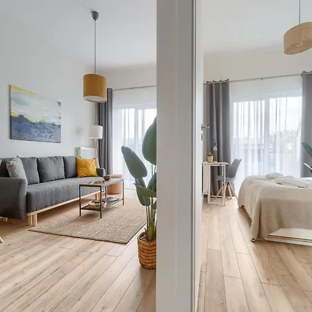 Comfortable Apartment, Indoor Pool And Sauna