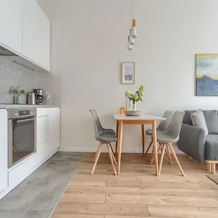 Apartamento Comfortable Apartment, Indoor Pool And Sauna