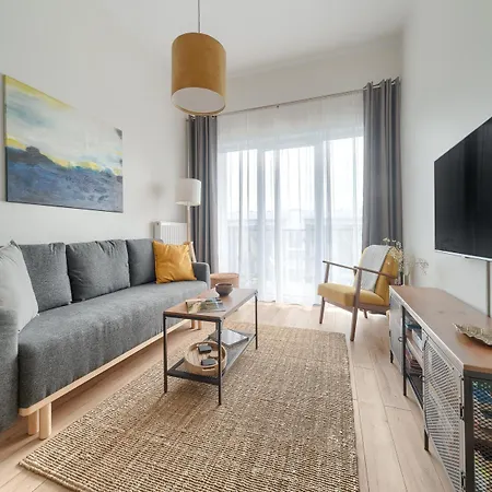 Comfortable Apartment, Indoor Pool And Sauna