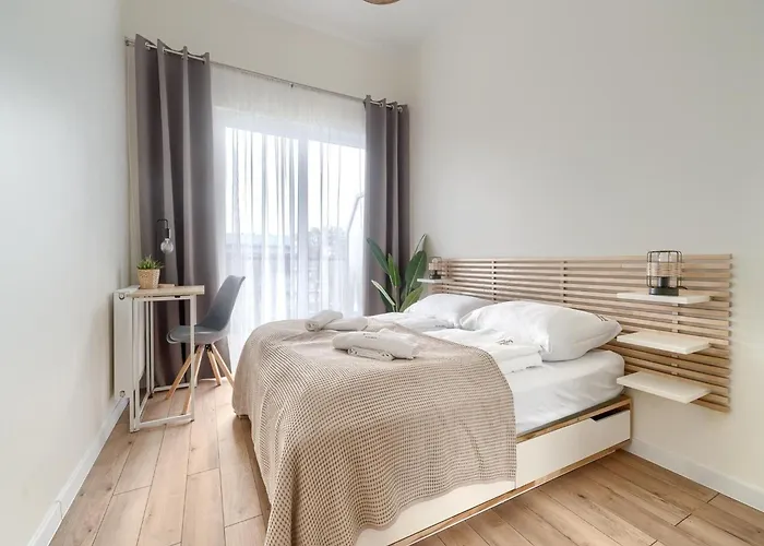 In Near Sandy Lejlighed